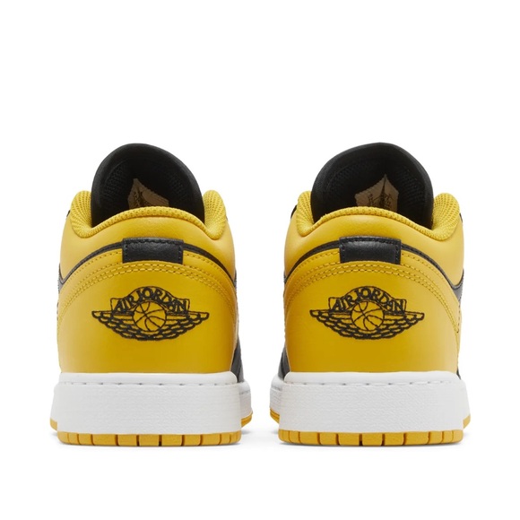 🏀 Jordan 1️⃣ Sneakers 💛 - Picture 11 of 12